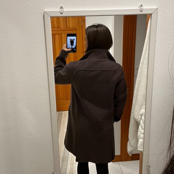 Elie Tahari Wool Coat - Picture 5 of 10